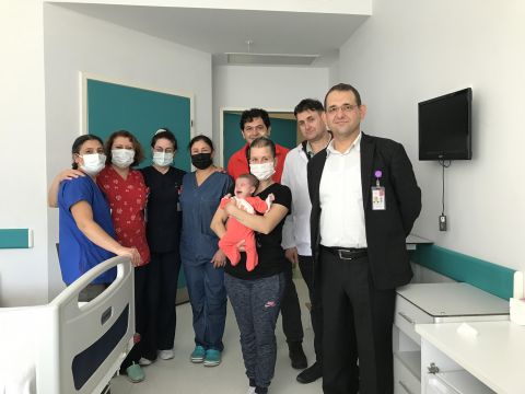 Milas'tan gelen 3 aylık VSD hastamız Nazlı Beren taburcu oldu.