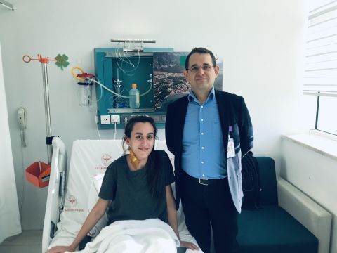 Fethiye'den gelen 23 yaşındaki hastamız Büşra'ya minimal invazif ASD kapama ameliyatı uyguladık.